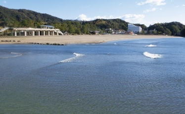 ②白浜海岸.jpg